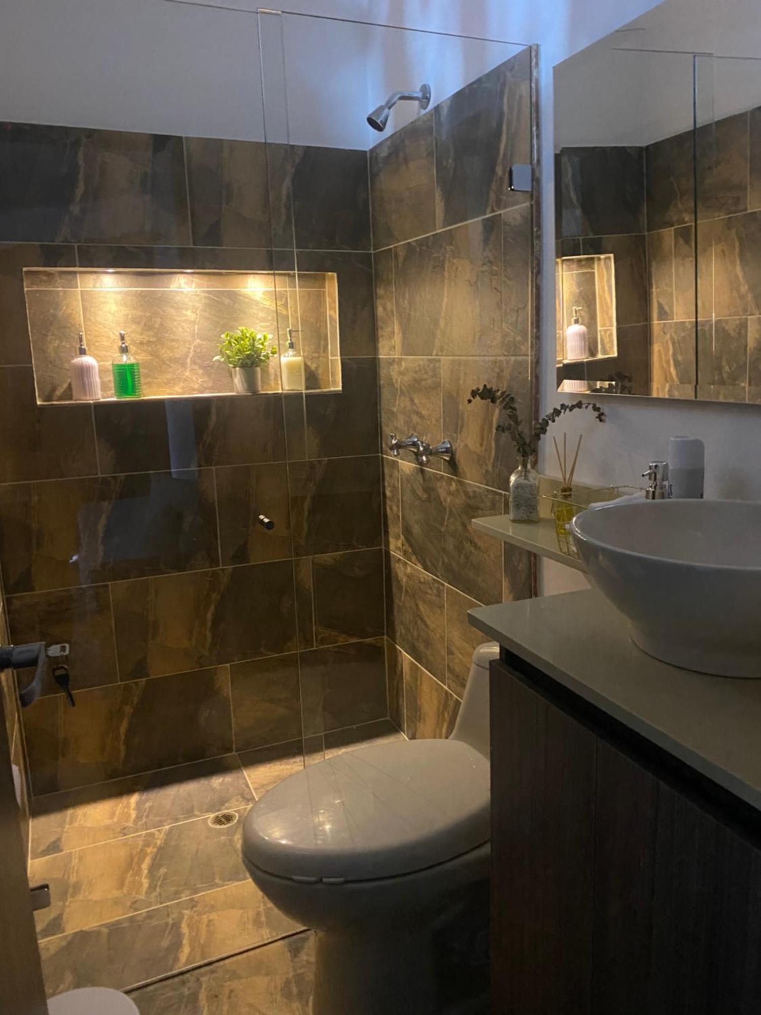 Apartamento Hermoso Loft Cerca Al Poblado